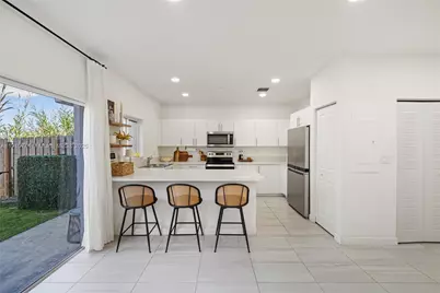 1246 NW 4th Ln, Florida City, FL 33034 - Photo 10