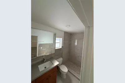 19754 NW 61st Ave #., Hialeah, FL 33015 - Photo 14