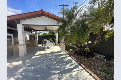 7780 SW 28th St, Miami, FL 33155 - Photo 10