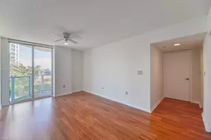 5900 Collins Ave, Miami Beach, FL 33140 - Photo 10