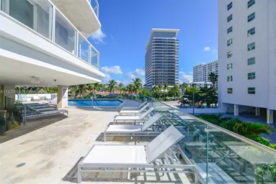 5900 Collins Ave #506, Miami Beach, FL 33140 - Photo 28