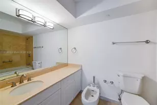 5900 Collins Ave, Miami Beach, FL 33140 - Photo 12