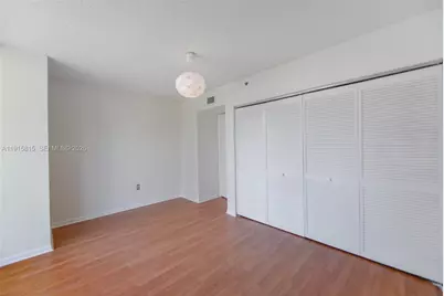 5900 Collins Ave #506, Miami Beach, FL 33140 - Photo 16