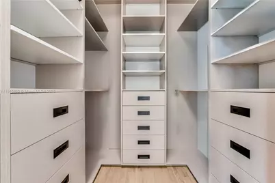 9045 Hawthorne Ave, Surfside, FL 33154 - Photo 52