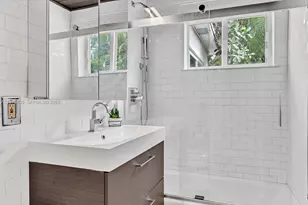 515 S 58th Terrace, Hollywood, FL 33023 - Photo 24