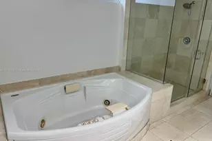 17555 Collins Ave, Sunny Isles Beach, FL 33160 - Photo 44