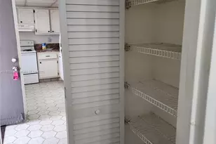 4851 NW 26th Ct, Lauderdale Lakes, FL 33313 - Photo 8