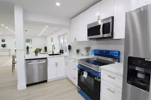 9775 SW 221st St, Cutler Bay, FL 33190 - Photo 10