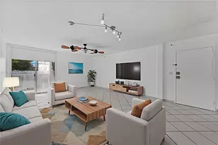 7832 Collins Ave, Miami Beach, FL 33141 - Photo 10
