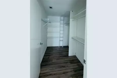 1900 N Bayshore Dr #3811, Miami, FL 33132 - Photo 12