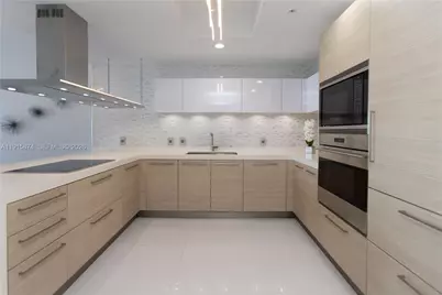 17111 Biscayne Blvd #505, North Miami Beach, FL 33160 - Photo 16
