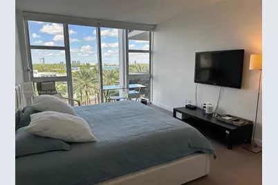 10275 Collins Ave #523, Bal Harbour, FL 33154 - Photo 12