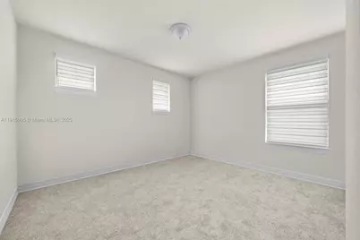 3142 Poinciana St, Lauderdale Lakes, FL 33311 - Photo 12