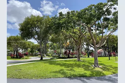 10159 NW 43rd Ter, Doral, FL 33178 - Photo 2