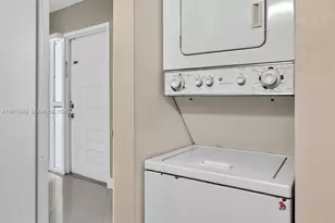 9407 SW 138th Pl, Miami, FL 33186 - Photo 16