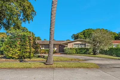 1325 NE 171st St, Miami, FL 33162 - Photo 1