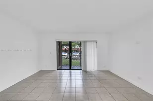 16193 Saddle Club Rd, Weston, FL 33326 - Photo 12