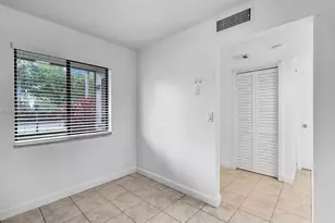 16193 Saddle Club Rd, Weston, FL 33326 - Photo 8