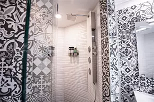 500 Brickell Ave, Miami, FL 33131 - Photo 10