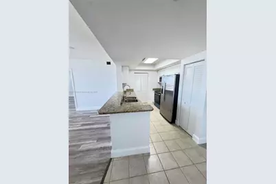 19501 W Country Club Dr #2310, Aventura, FL 33180 - Photo 10
