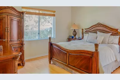 1701 SE 17th Ave, Homestead, FL 33035 - Photo 12