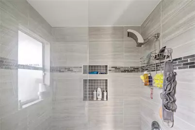 302 Floyd Ave S, Naples, FL 33976 - Photo 10
