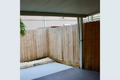 2079 W 54th Ter #29, Hialeah, FL 33016 - Photo 8