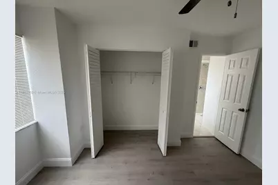5782 W 26th Ave #110, Hialeah, FL 33016 - Photo 4