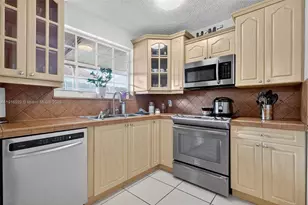 19537 NW 50th Ct, Miami Gardens, FL 33055 - Photo 26