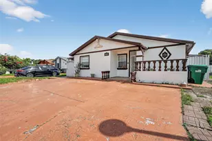 19537 NW 50th Ct, Miami Gardens, FL 33055 - Photo 2