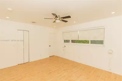 2510 NE 207th Ter, Miami, FL 33180 - Photo 40