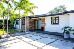 2510 NE 207th Terrace, Miami, FL 33180 - Photo 4