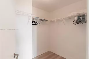 244 Biscayne Blvd, Miami, FL 33132 - Photo 14