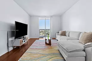 900 SW 8th St, Miami, FL 33130 - Photo 1