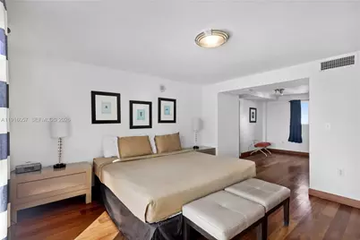 1701 Sunset Harbor Dr #L705, Miami Beach, FL 33139 - Photo 12
