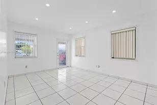 911 E 32nd St, Hialeah, FL 33013 - Photo 18