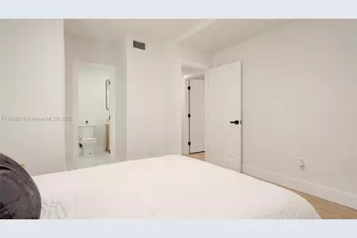 2736 NW 21st Ave, Oakland Park, FL 33311 - Photo 30