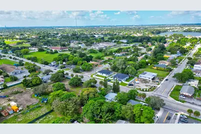 2736 NW 21st Ave, Oakland Park, FL 33311 - Photo 60