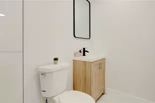 2736 NW 21st Ave, Oakland Park, FL 33311 - Photo 36