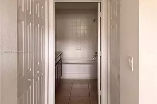 8899 NW 107 Ct, Doral, FL 33178 - Photo 8