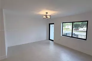 272 E 54th St, Hialeah, FL 33013 - Photo 6