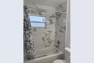 2150 NW 24th St #5, Miami, FL 33142 - Photo 8