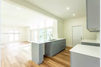 429 W Evanston Cir, Fort Lauderdale, FL 33312 - Photo 24