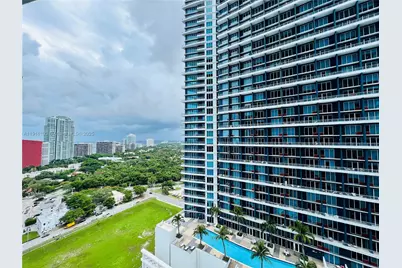 1300 S Miami Ave #2307, Miami, FL 33130 - Photo 16