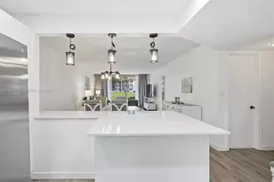 8941 S Hollybrook Blvd, Pembroke Pines, FL 33025 - Photo 8