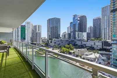 92 SW 3rd St #1604, Miami, FL 33130 - Photo 1
