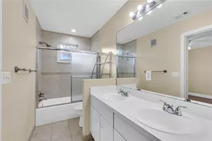 304 SW 120th Ave, Pembroke Pines, FL 33025 - Photo 30