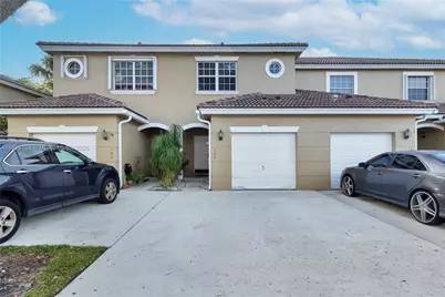 304 SW 120th Ave #304, Pembroke Pines, FL 33025 - Photo 1