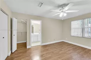 304 SW 120th Ave, Pembroke Pines, FL 33025 - Photo 32