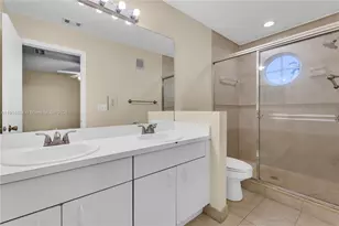 304 SW 120th Ave, Pembroke Pines, FL 33025 - Photo 34